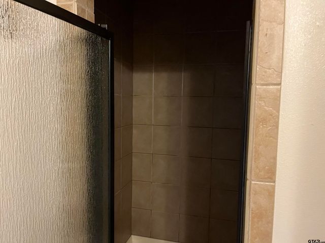 12245 FM 2710, Lindale, TX 75771