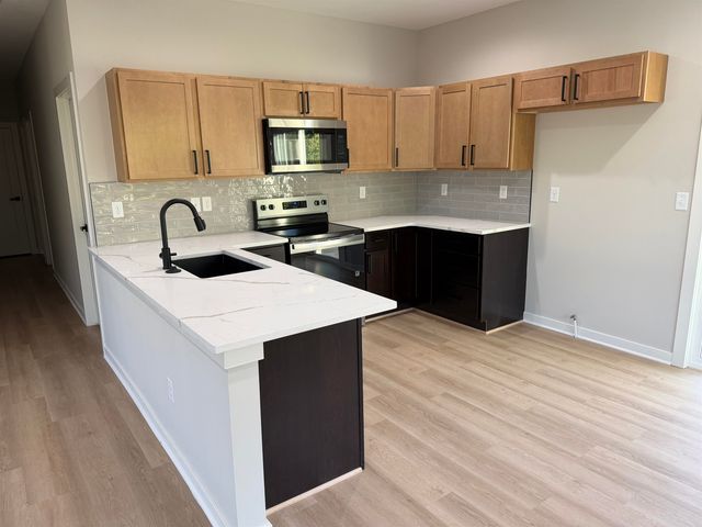 1331 N Holyoke, Wichita, KS 67208