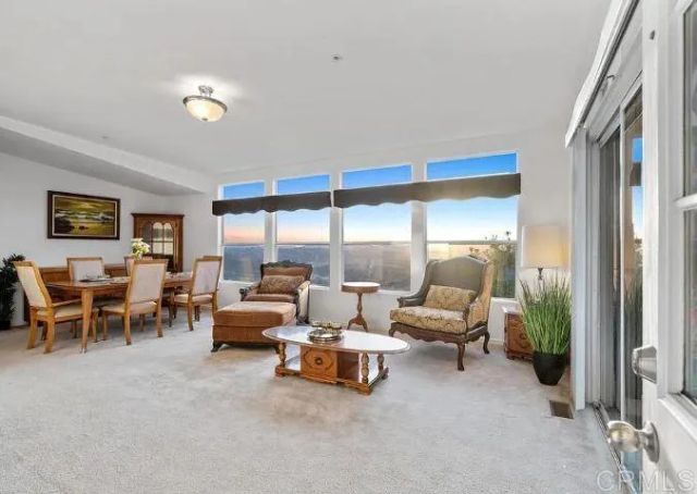 14821 Highland Valley Rd, Escondido, CA 92025