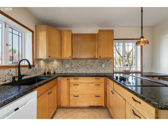 58871 SAULSER Rd, Warren, OR 97053