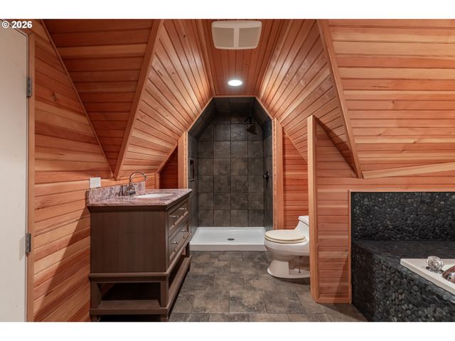 58871 SAULSER Rd, Warren, OR 97053