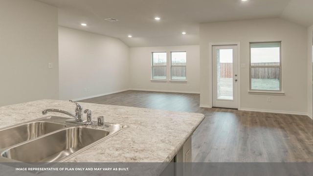 1837 SIDE BUSTER TRL, Leander, TX 78641