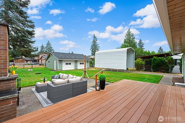 16026 16th Avenue SW, Burien, WA 98166