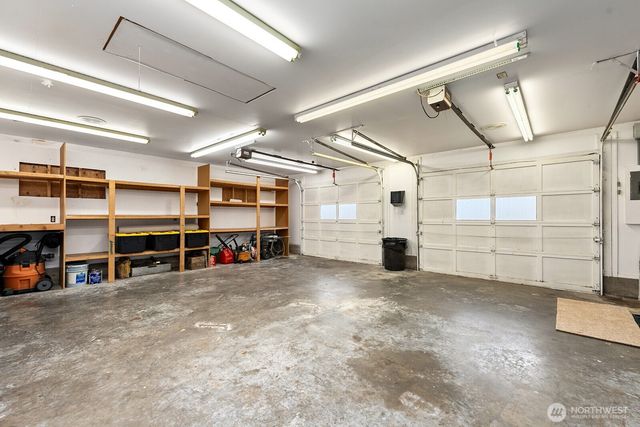 16026 16th Avenue SW, Burien, WA 98166
