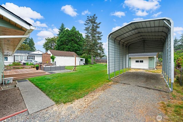 16026 16th Avenue SW, Burien, WA 98166