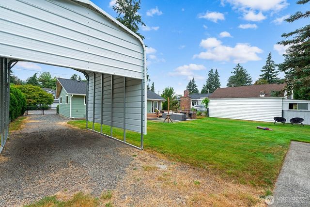 16026 16th Avenue SW, Burien, WA 98166