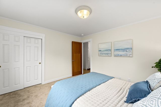16026 16th Avenue SW, Burien, WA 98166