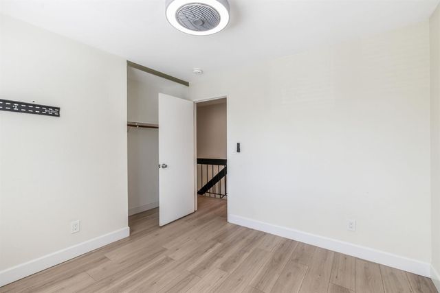 6726 Calvine Rd, Sacramento, CA 95823