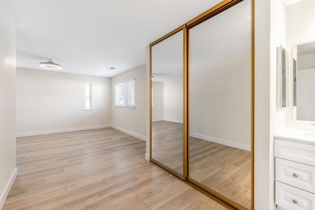 6726 Calvine Rd, Sacramento, CA 95823