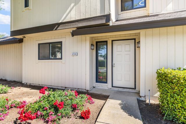 6726 Calvine Rd, Sacramento, CA 95823