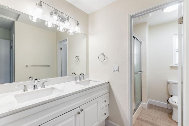6726 Calvine Rd, Sacramento, CA 95823