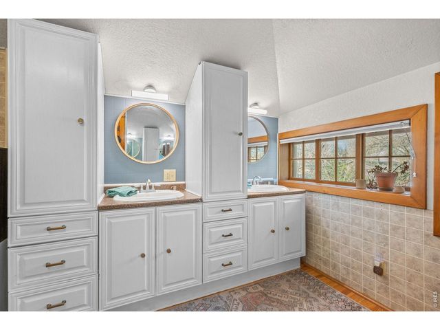 1134 S Washington St, Denver, CO 80210