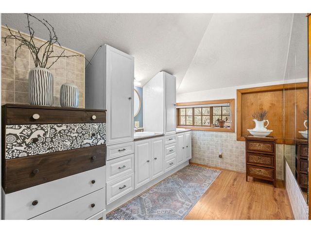 1134 S Washington St, Denver, CO 80210