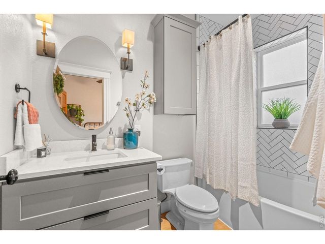 1134 S Washington St, Denver, CO 80210