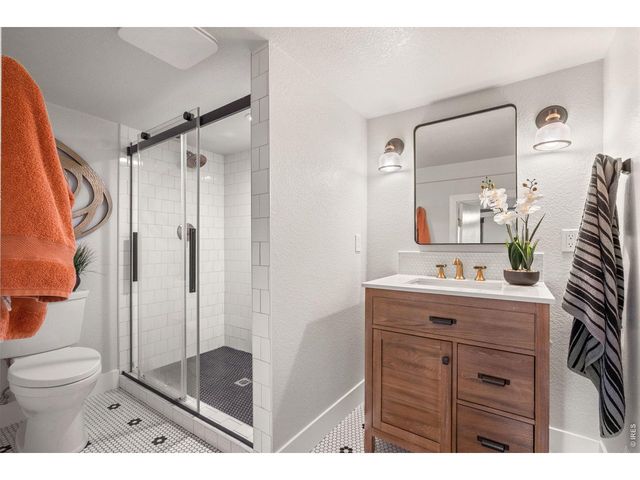 1134 S Washington St, Denver, CO 80210