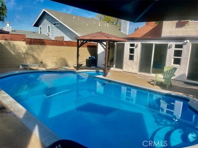 1426 E Tam O Shanter, Ontario, CA 91761