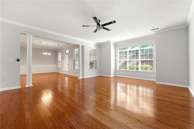 2015 Barrett Lakes NW Boulevard 415, Kennesaw, GA 30144