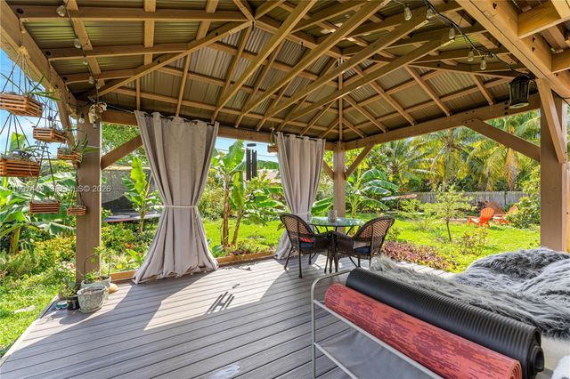 1601 N 16th Court, Hollywood, FL 33020