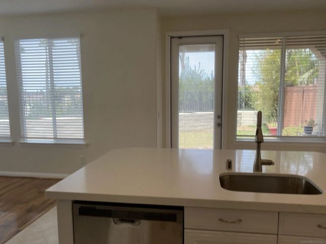 7481 Neptune Drive, Carlsbad, CA 92011