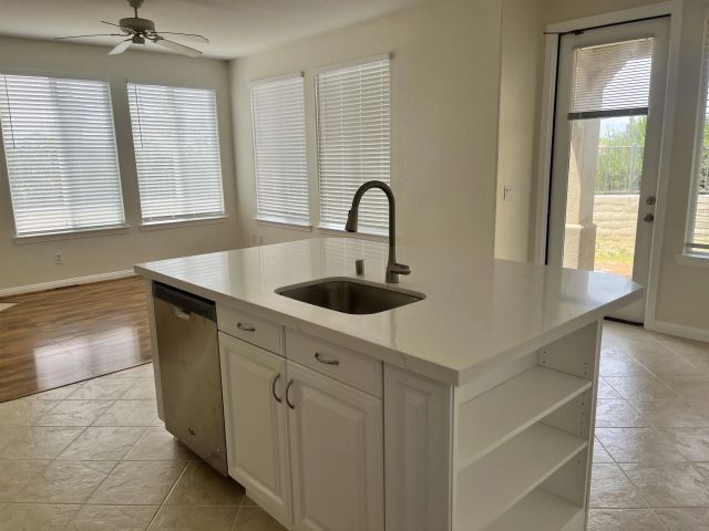 7481 Neptune Drive, Carlsbad, CA 92011