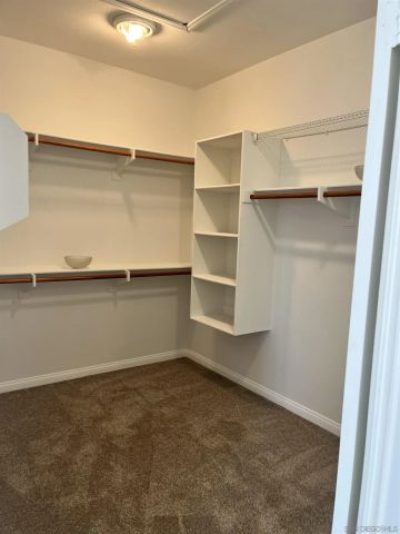 7481 Neptune Drive, Carlsbad, CA 92011