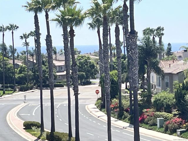 7481 Neptune Drive, Carlsbad, CA 92011