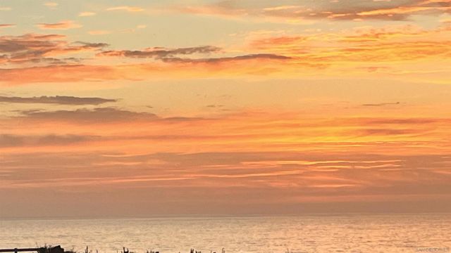 7481 Neptune Drive, Carlsbad, CA 92011