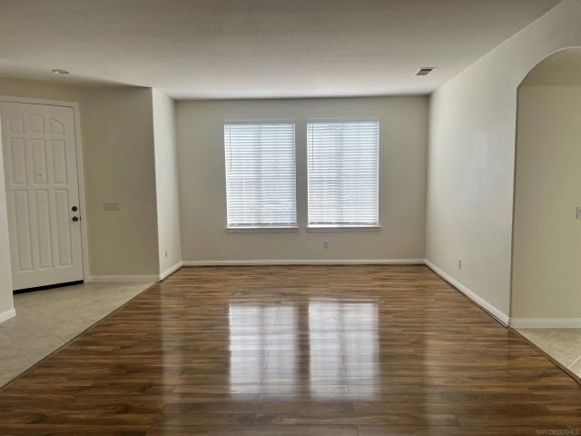7481 Neptune Drive, Carlsbad, CA 92011