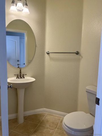 7481 Neptune Drive, Carlsbad, CA 92011
