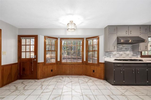 1594 Howell Highlands Drive, Smoke Rise, GA 30087