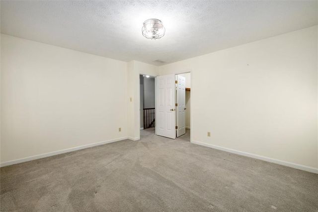 1594 Howell Highlands Drive, Smoke Rise, GA 30087