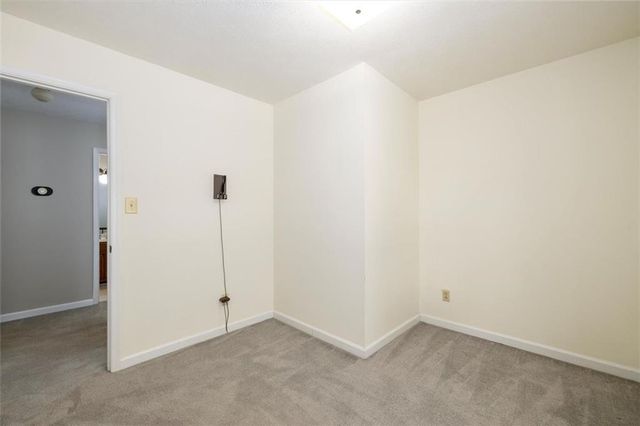 1594 Howell Highlands Drive, Smoke Rise, GA 30087