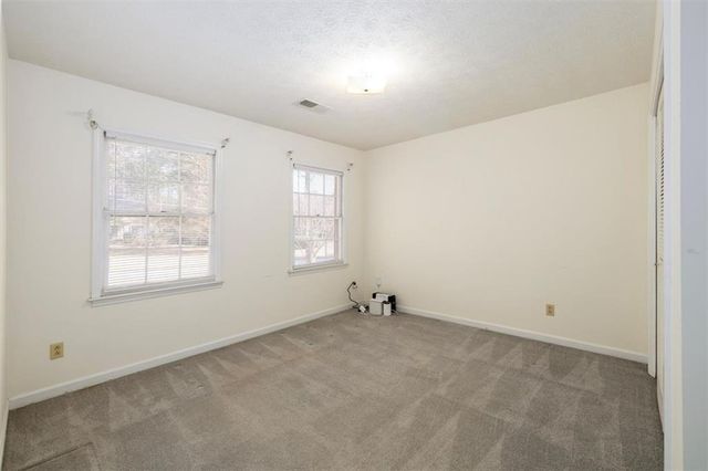 1594 Howell Highlands Drive, Smoke Rise, GA 30087