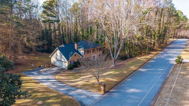 1594 Howell Highlands Drive, Smoke Rise, GA 30087