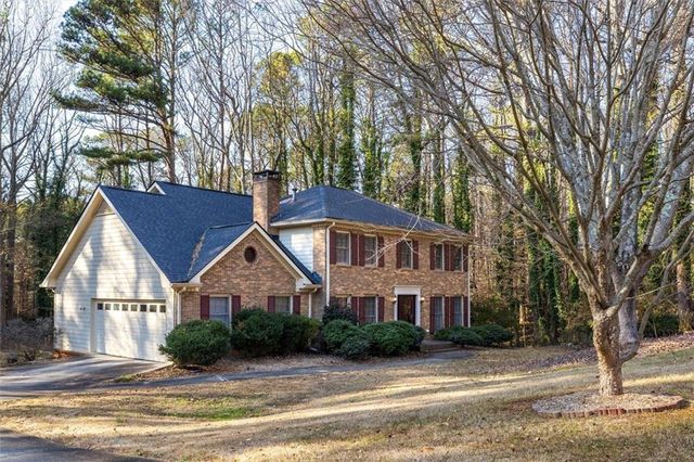 1594 Howell Highlands Drive, Smoke Rise, GA 30087