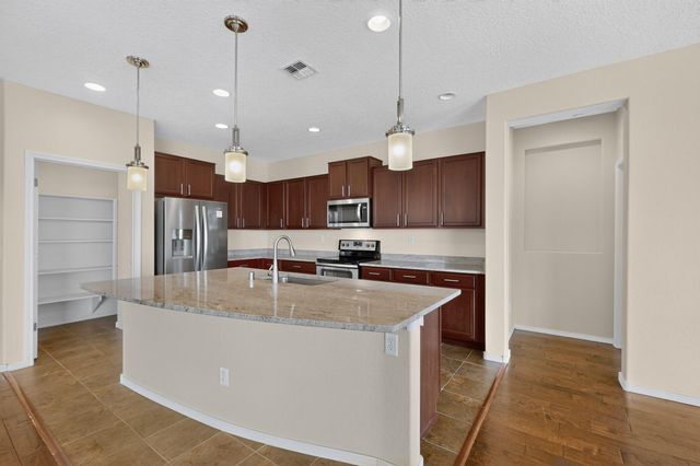 2308 Granite Mountain Loop NW, Albuquerque, NM 87120