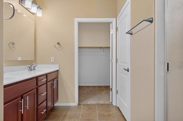 2308 Granite Mountain Loop NW, Albuquerque, NM 87120