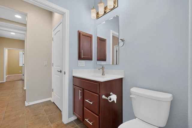 2308 Granite Mountain Loop NW, Albuquerque, NM 87120