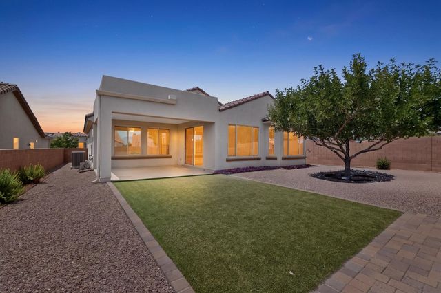 2308 Granite Mountain Loop NW, Albuquerque, NM 87120