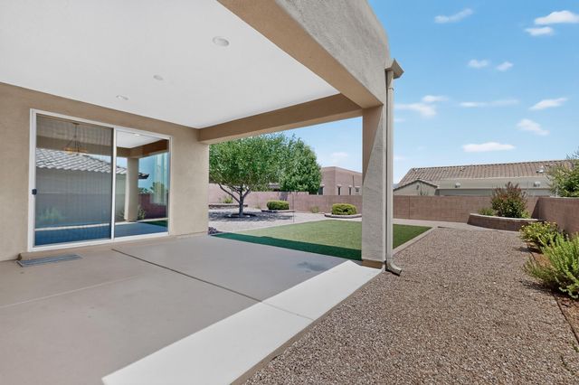 2308 Granite Mountain Loop NW, Albuquerque, NM 87120