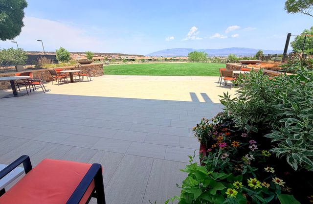 2308 Granite Mountain Loop NW, Albuquerque, NM 87120