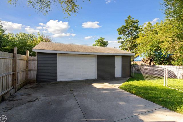 12426 SIDONIE Avenue, Warren, MI 48089