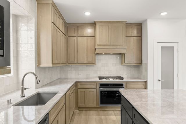 8232 Caprock Trail, Rowlett, TX 75089