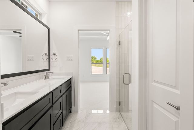 8232 Caprock Trail, Rowlett, TX 75089