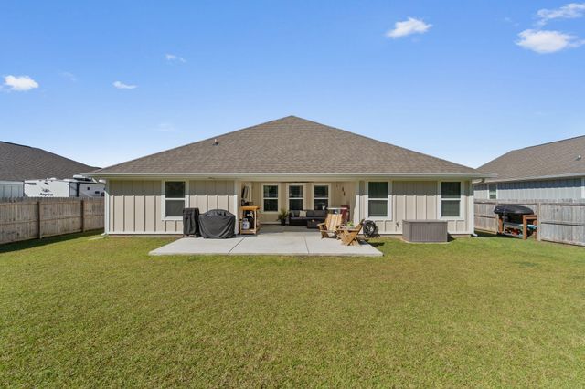 523 Mary Lou Way, Crestview, FL 32539