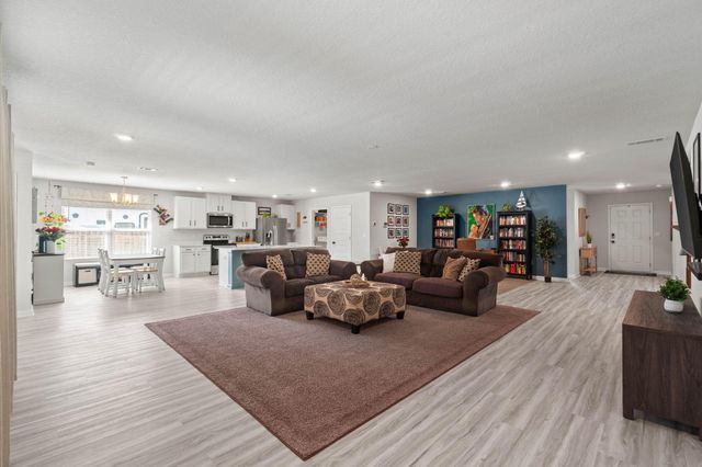 523 Mary Lou Way, Crestview, FL 32539