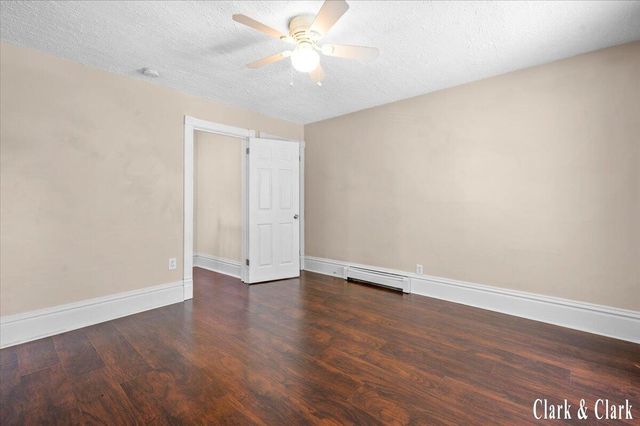 529 Carrier Street NE, Grand Rapids, MI 49505