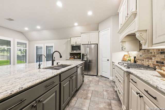 106 COLDWATER CRK, Boerne, TX 78006