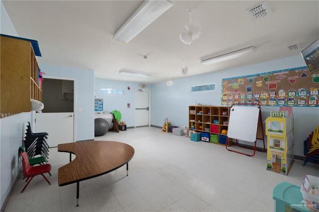 819 E Eller Avenue, Pharr, TX 78577