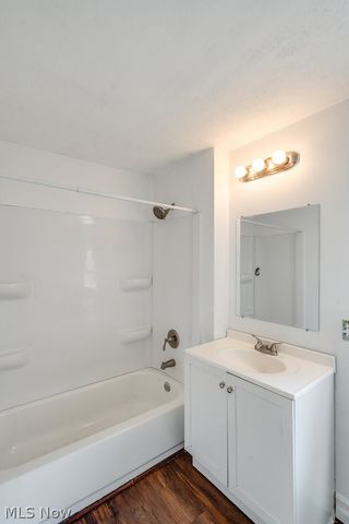 4276 W 21st Street, Cleveland, OH 44109